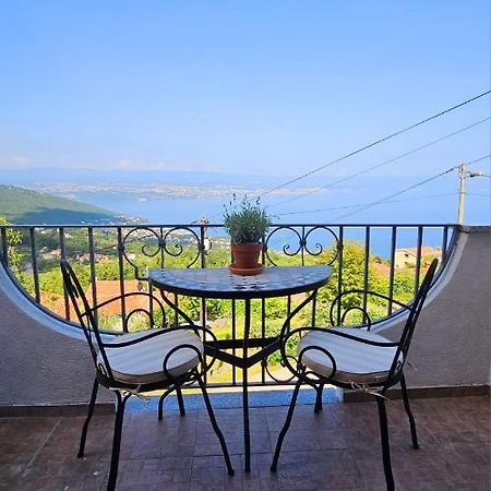 Apartman Tera Apartment Dobreć Екстериор снимка